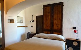 Black Market Hotel